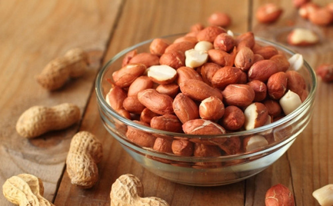 Lạc giúp giảm cholesterol và mỡ máu hiệu quả